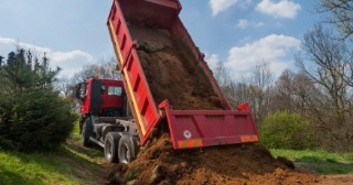 Доставка грунта Магадан, цена от 257 руб./куб.