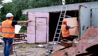 Демонтаж гаражей в Магадане, цена от 1745 руб. – услуги под ключ от 2Землекопа-Мгд